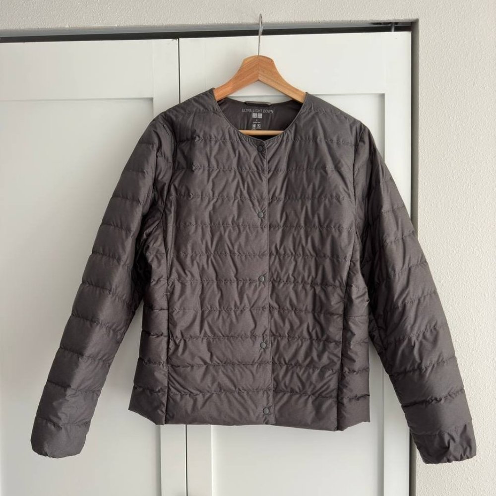 Uniqlo Ultra Light Down Compact Base Layer Jacket Size L